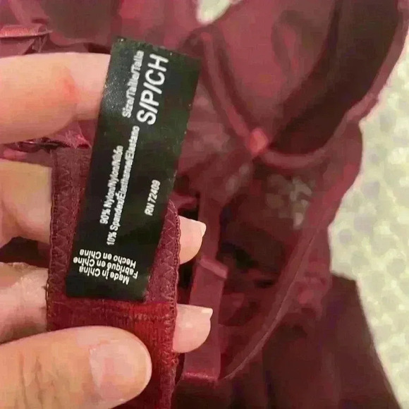 Renè Rofè Lingerie Small Burgundy/Wine Color - Picture 8 of 8